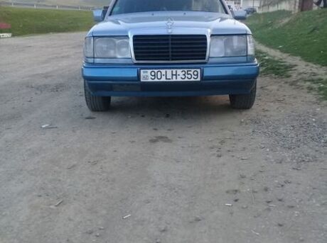 Mercedes E 300