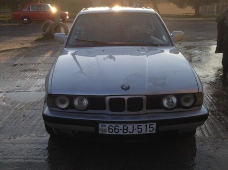 BMW 520