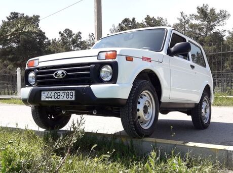 LADA (VAZ) Niva