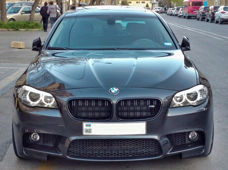 BMW 528