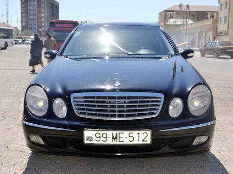 Mercedes E 270