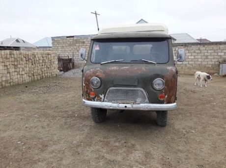 UAZ 3303