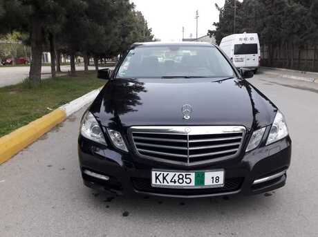 Mercedes E 220