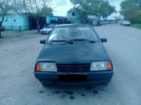 LADA (VAZ) 2108