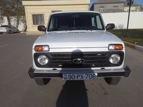 LADA (VAZ) Niva