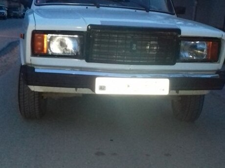 LADA (VAZ) 2107