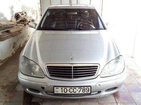 Mercedes S 400