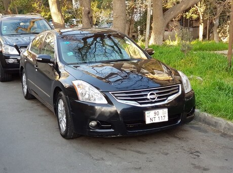 Nissan Altima