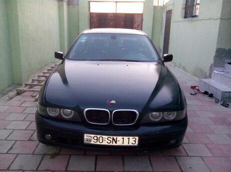 BMW 523