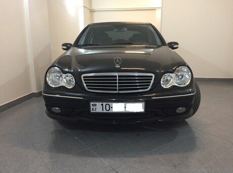 Mercedes C 320