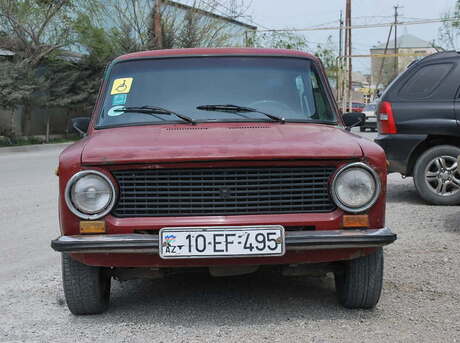 LADA (VAZ) 21011
