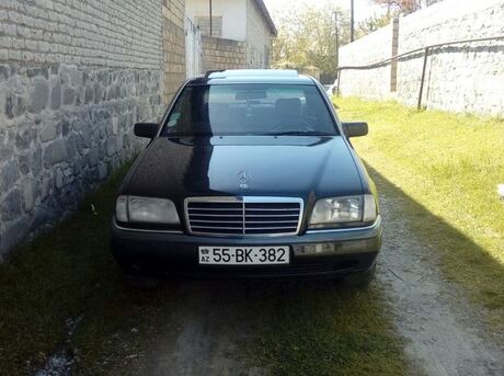 Mercedes C 180