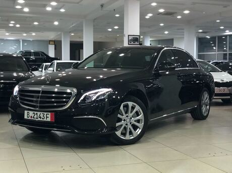 Mercedes E 200