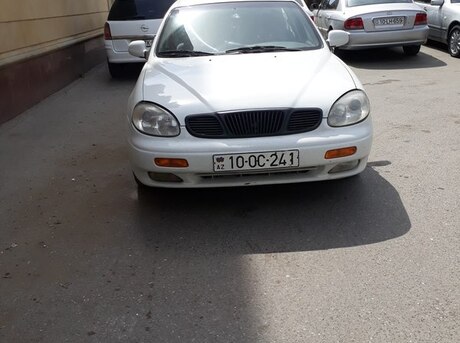 Daewoo Leganza