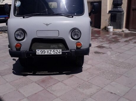 UAZ 452