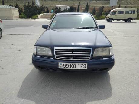 Mercedes C 280
