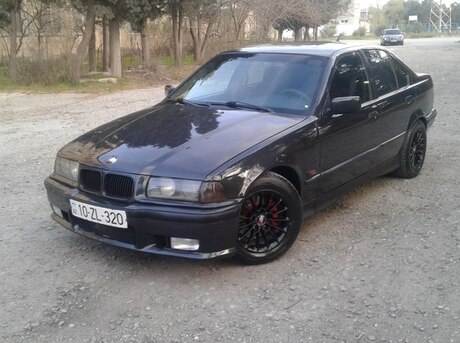 BMW 320