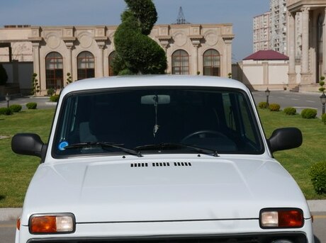 LADA (VAZ) Niva