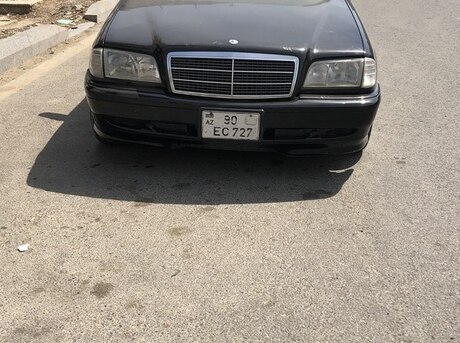Mercedes C 280