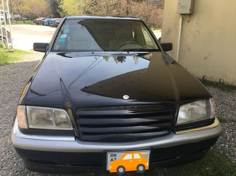 Mercedes C 230