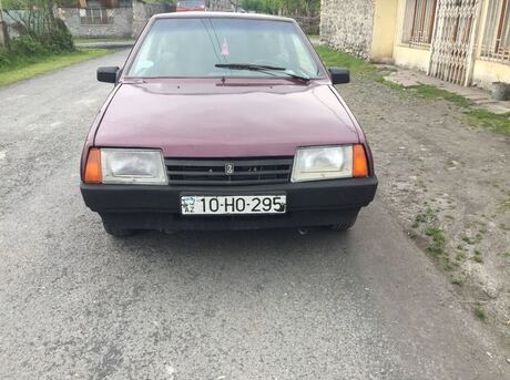 LADA (VAZ) 2108