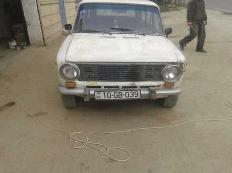 LADA (VAZ) 2102