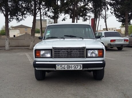 LADA (VAZ) 2107