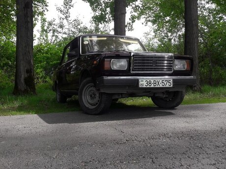 LADA (VAZ) 2107