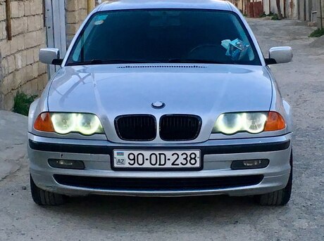 BMW 325