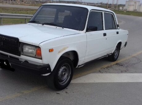 LADA (VAZ) 2107