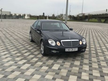 Mercedes E 220