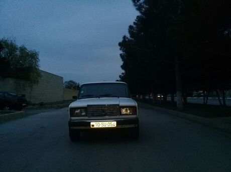 LADA (VAZ) 2107
