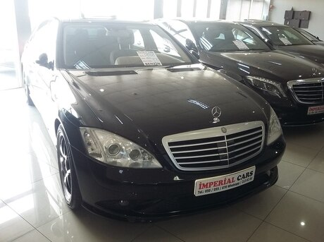 Mercedes S 550