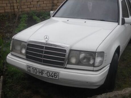 Mercedes E 300