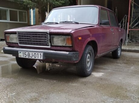 LADA (VAZ) 2107