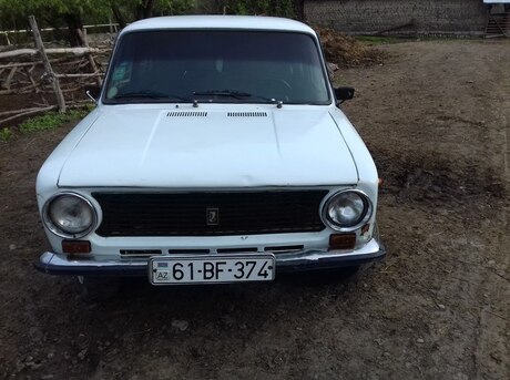 LADA (VAZ) 21011