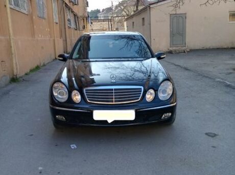 Mercedes E 270