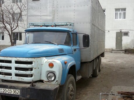 ZIL 133