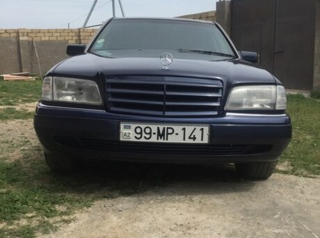 Mercedes C 180