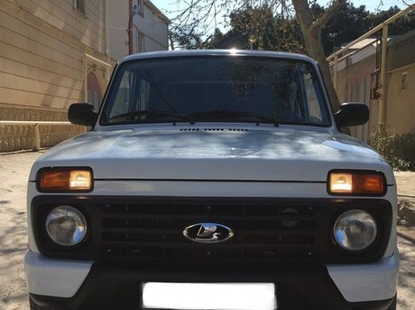 LADA (VAZ) Niva