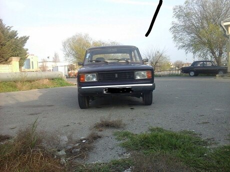 LADA (VAZ) 2105