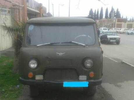 UAZ 3303