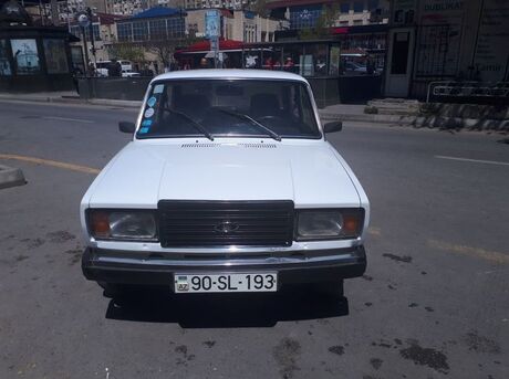 LADA (VAZ) 2107