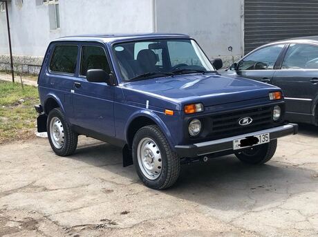 LADA (VAZ) Niva