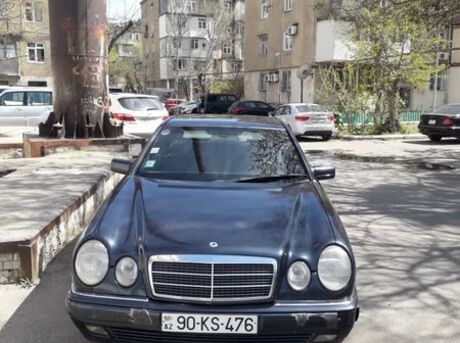 Mercedes E 230