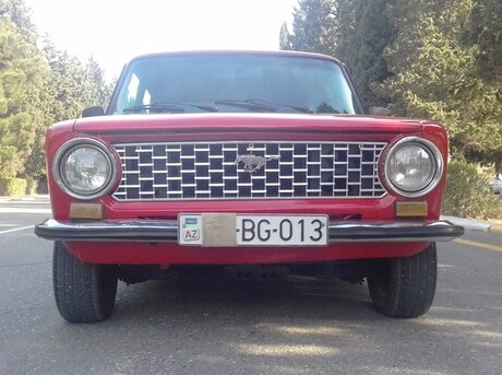 LADA (VAZ) 21011