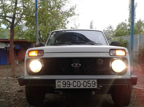 LADA (VAZ) Niva