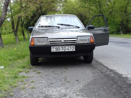 LADA (VAZ) 21099