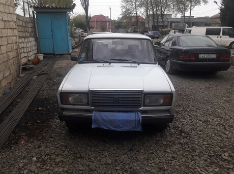 LADA (VAZ) 2107