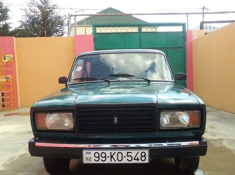 LADA (VAZ) 2107